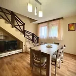 Apartment Relax Apartments: Mountain Venus Smolyan
