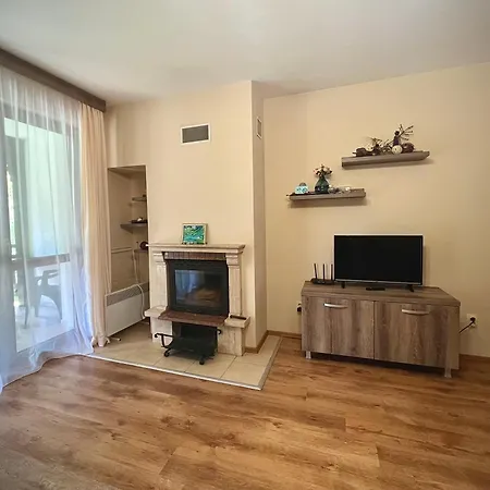 Relax Aпартаменти, смолянски езера, венера, к-с маунтин דירה *