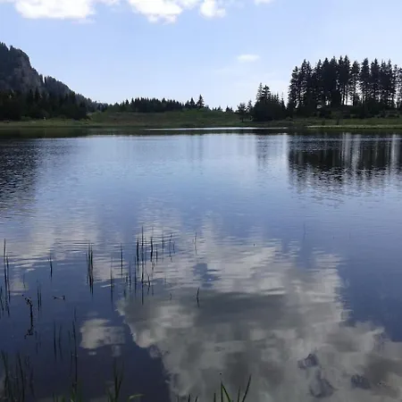 Relax Aпартаменти, смолянски езера, венера, к-с маунтин Σμόλιαν
